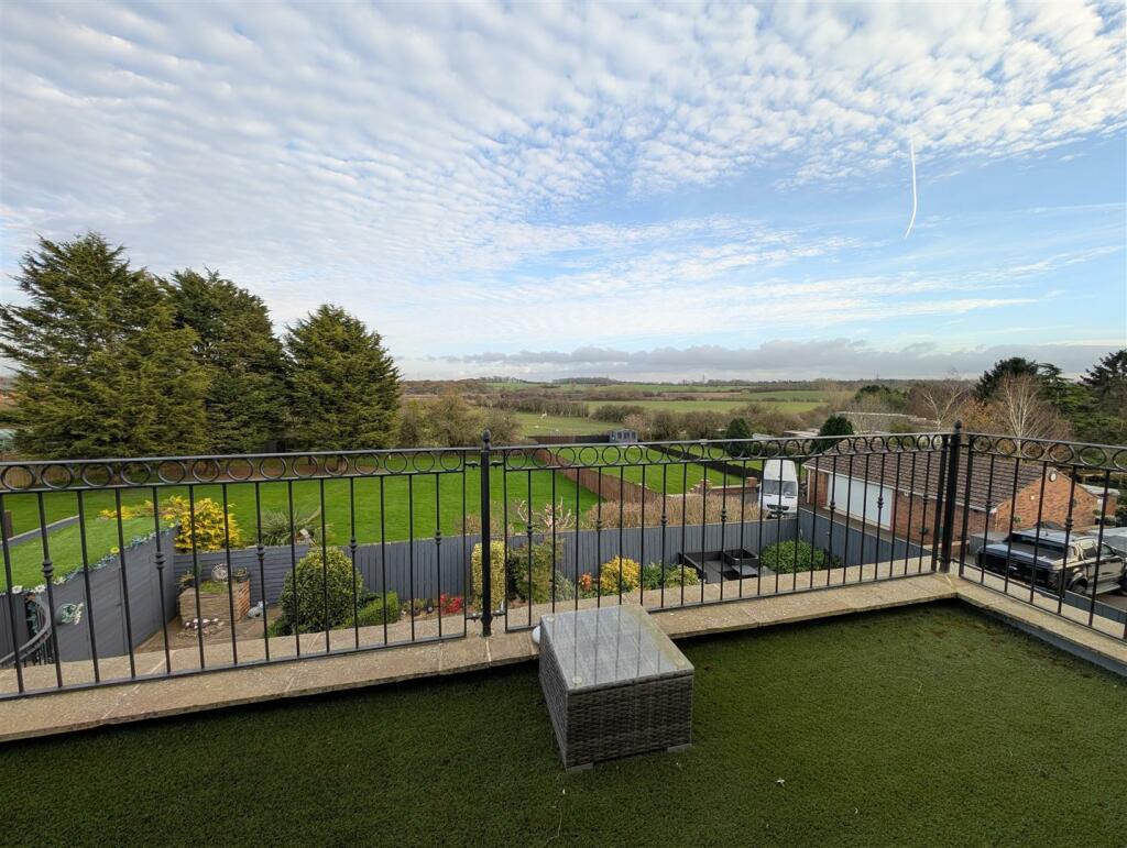 Additional property image - Beaumont Hill, Darlington