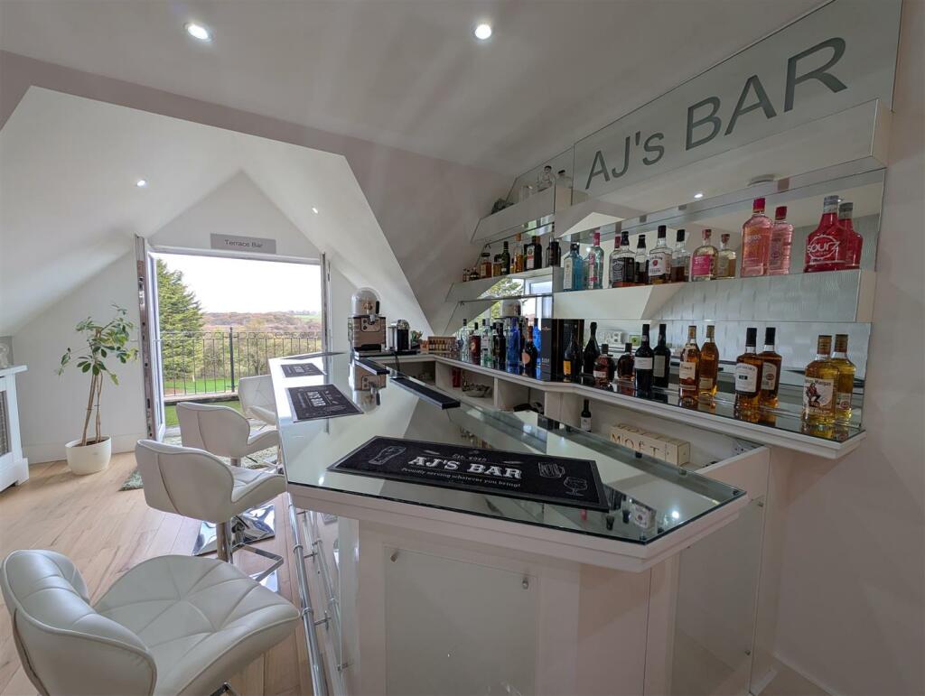 Additional property image - Beaumont Hill, Darlington