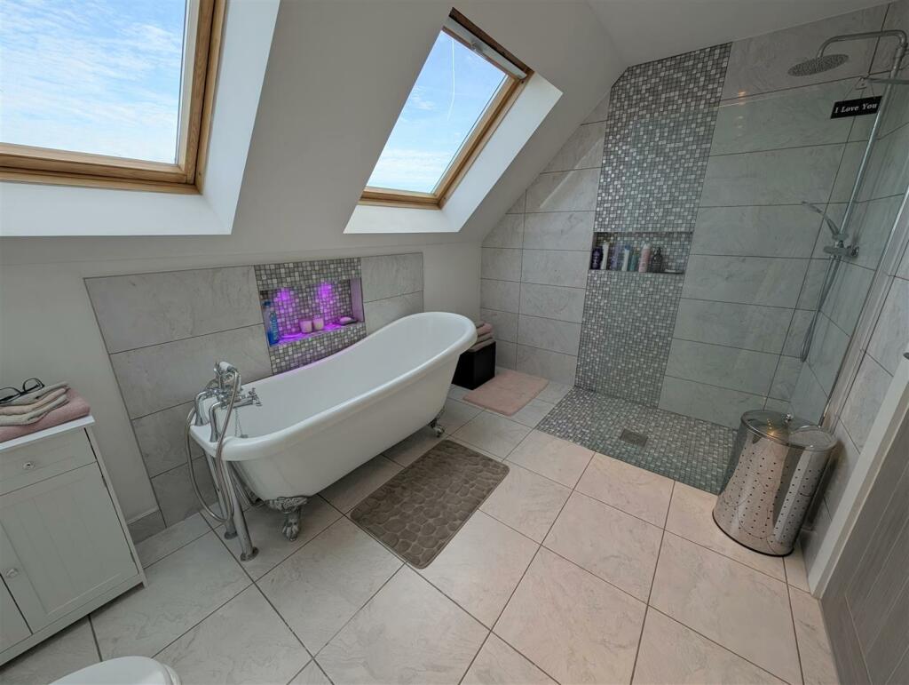 Additional property image - Beaumont Hill, Darlington
