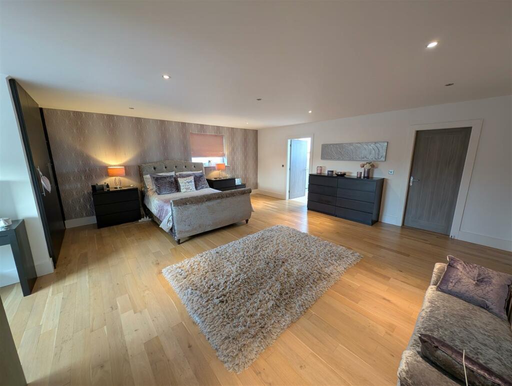 Additional property image - Beaumont Hill, Darlington
