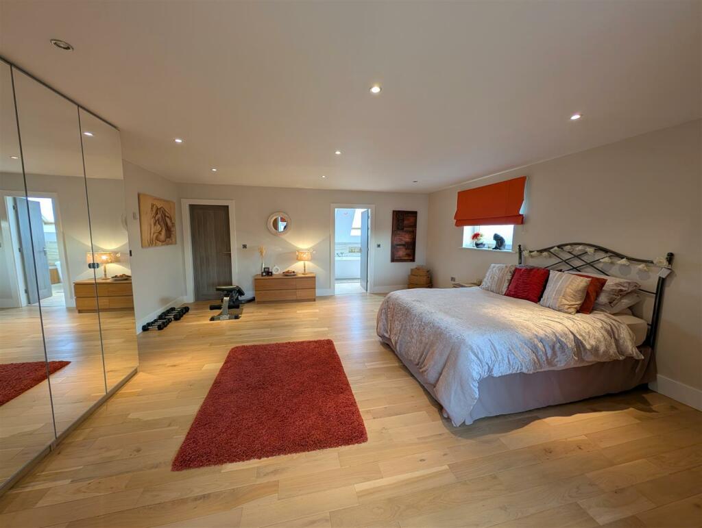 Additional property image - Beaumont Hill, Darlington