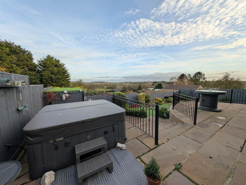 Additional property image - Beaumont Hill, Darlington