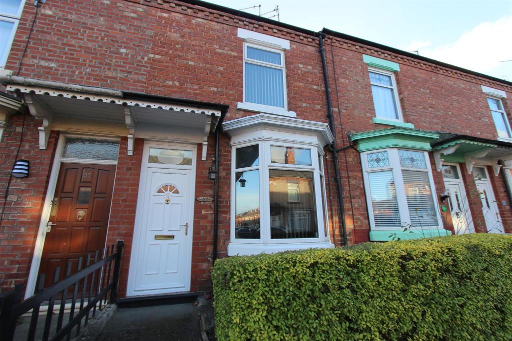 2 bedroom terraced house for sale in Vine Street, Darlington, DL3