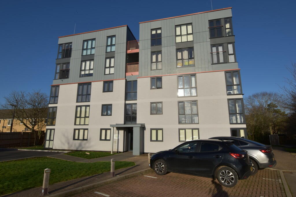 2 bedroom apartment for sale in Baronswood Way, Colchester, CO2