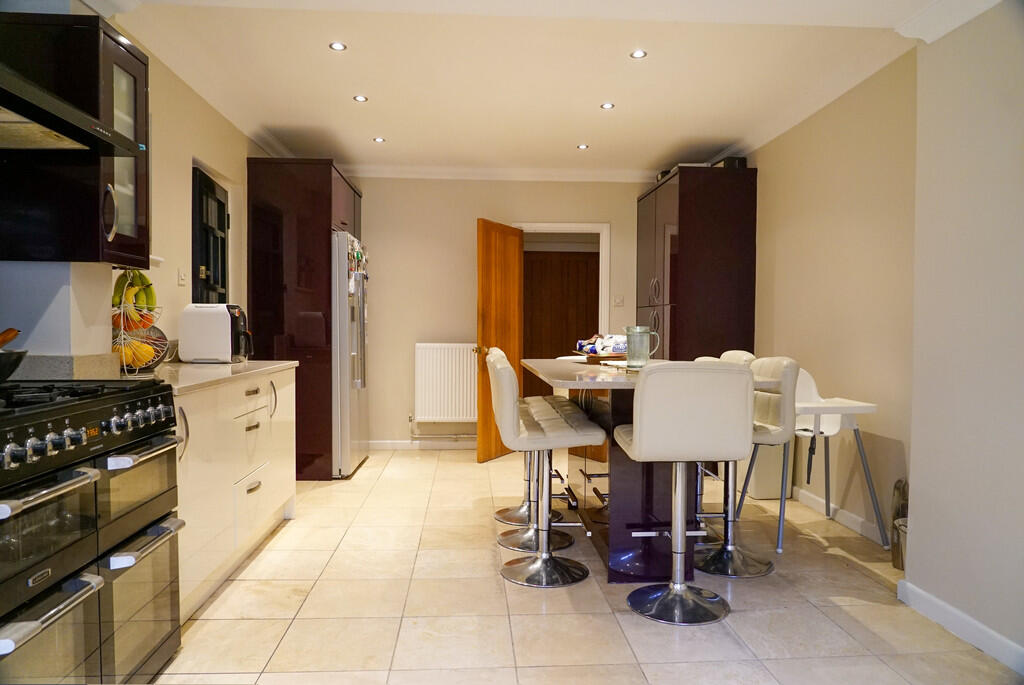 Additional property image - The Causeway, Great Horkesley