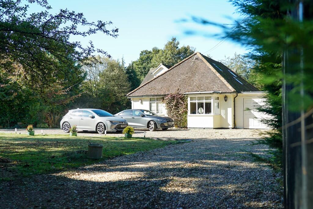 Additional property image - The Causeway, Great Horkesley