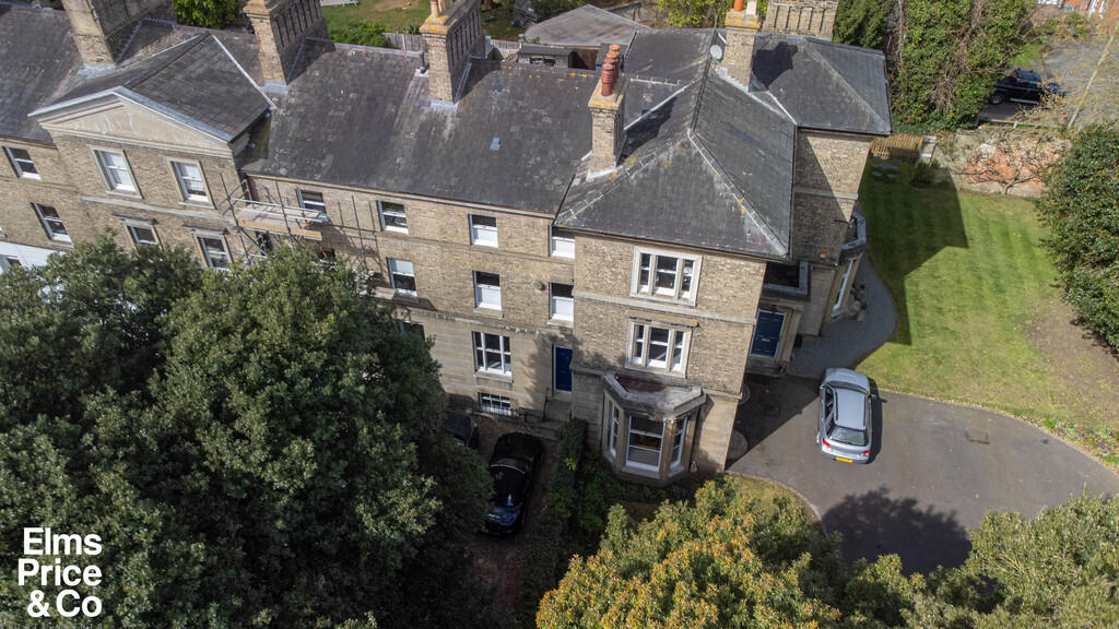 Main image of property: The Avenue, Colchester