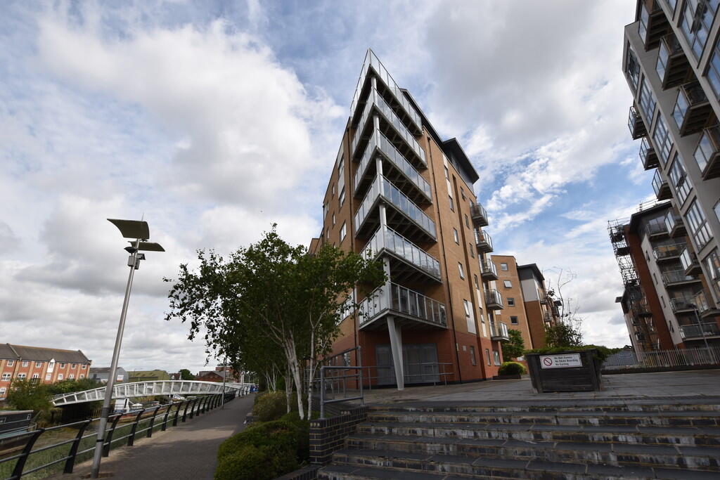 Main image of property: Ship Wharf, Colchester
