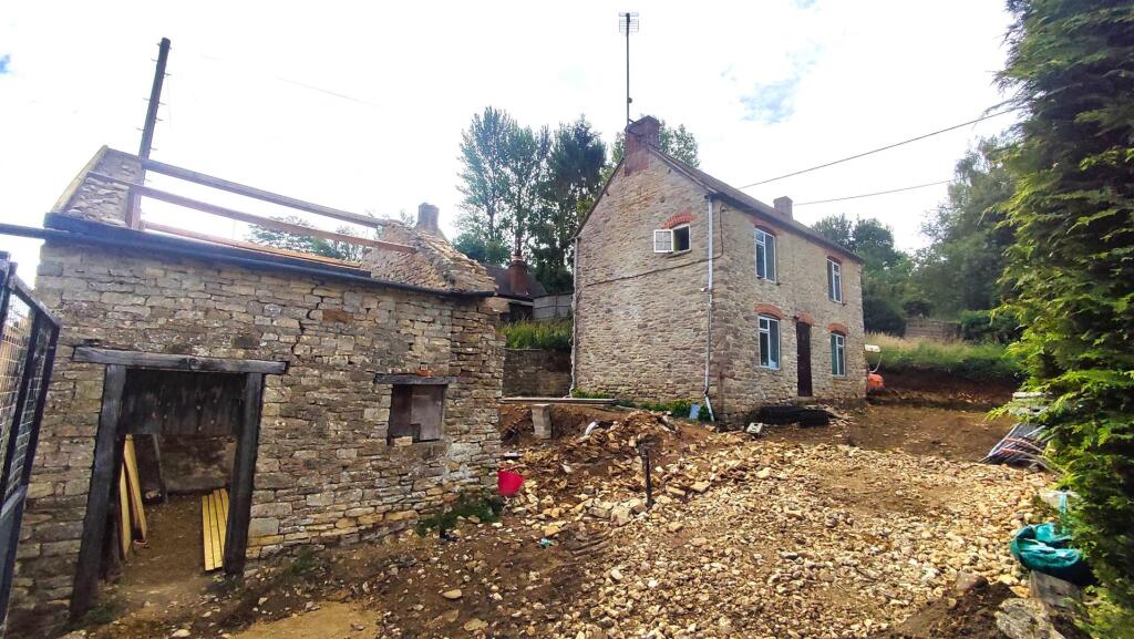 Main image of property: High Street, Finstock, Chipping Norton