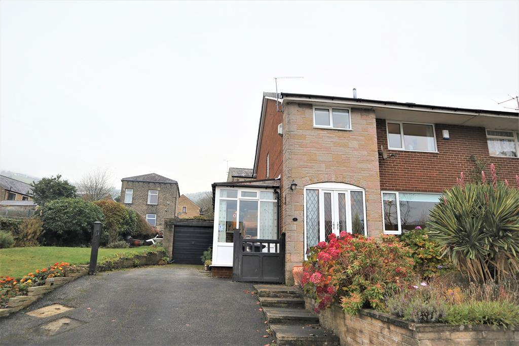 3 bedroom semidetached house for sale in Brier Hey Close, Mytholmroyd
