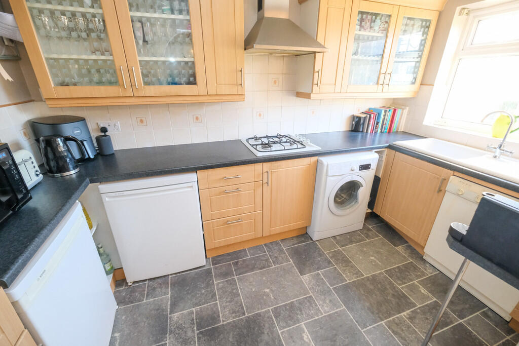Additional property image - Glendower Crescent, Orpington
