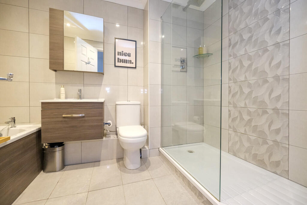 Additional property image - Glendower Crescent, Orpington