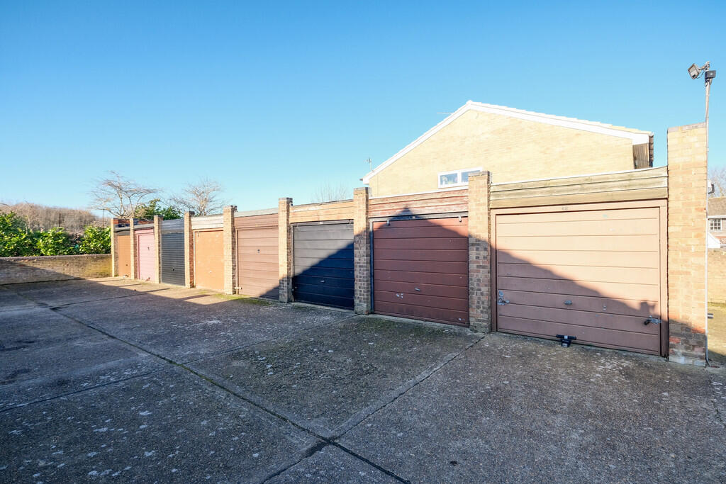 Additional property image - Glendower Crescent, Orpington