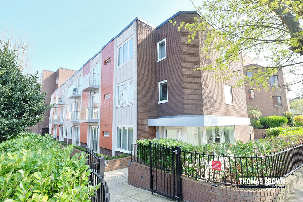 Main image of property: Knoll Rise, Orpington