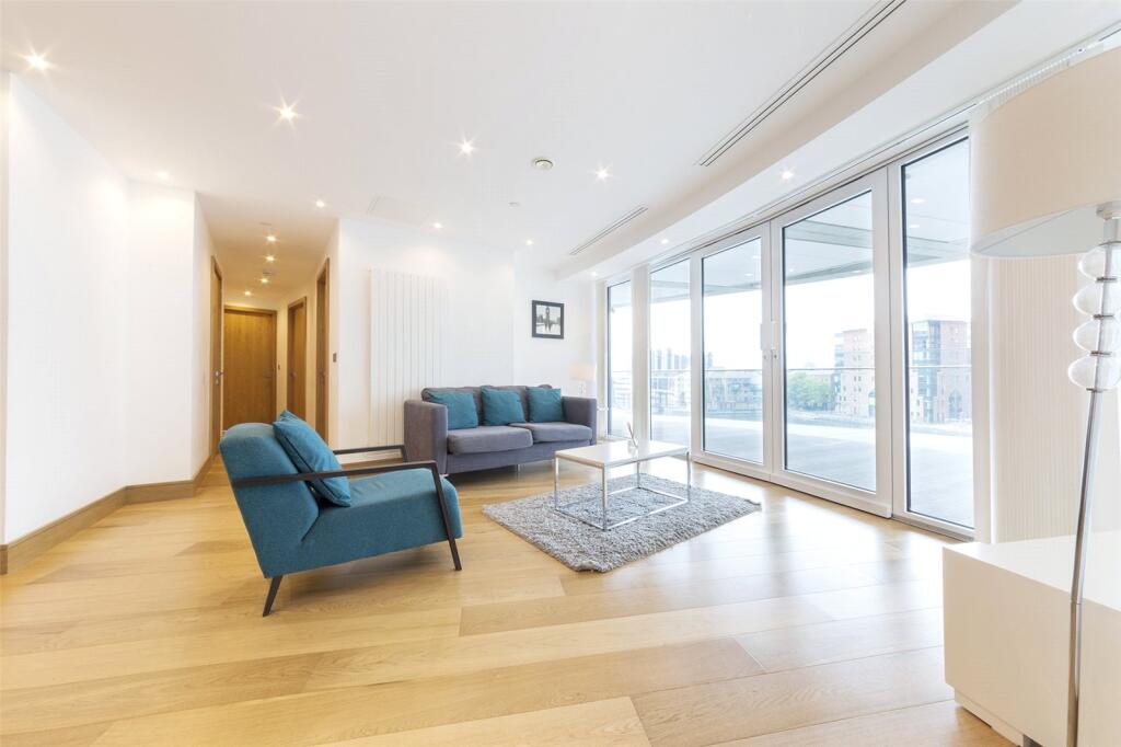 Main image of property: Arena Tower, 25 Crossharbour Plaza, London, E14