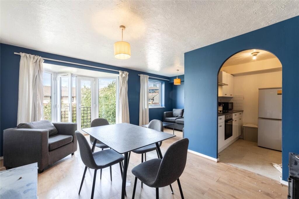 Main image of property: Barnfield Place, Mudchute, Canary Wharf, London, E14