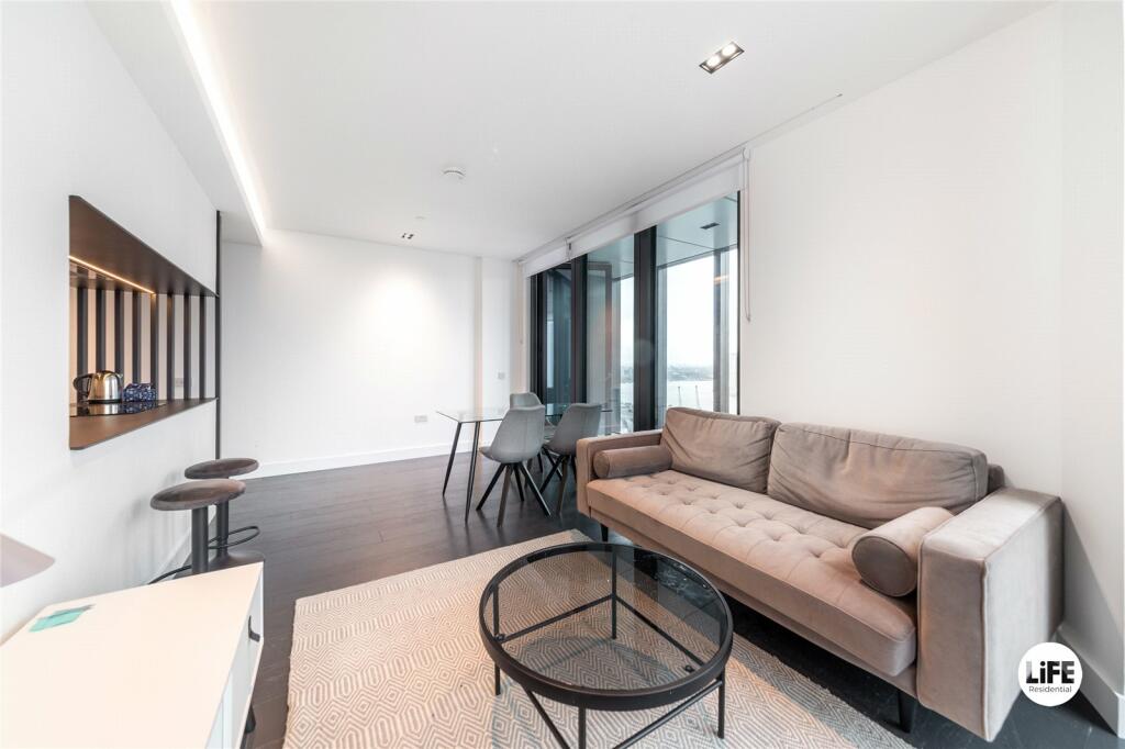 2 bedroom apartment for sale in Amory Tower, 203 Marsh Wall, London, E14