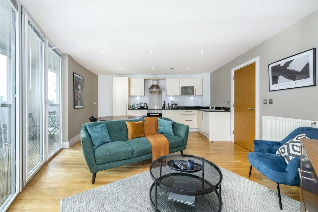 Main image of property: Trinity Tower, 28 Quadrant Walk, Canary Wharf, London, E14