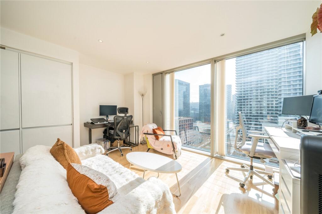 Main image of property: Landmark East Tower, 24 Marsh Wall, London, E14