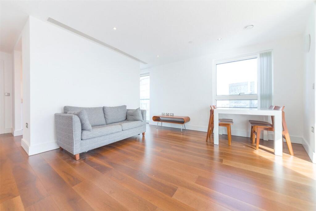 Main image of property: Lincoln Plaza, Canary Wharf