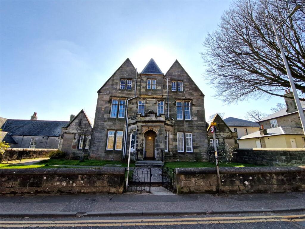 Main image of property: 2 Abbey Villa, Abbey Walk, St. Andrews