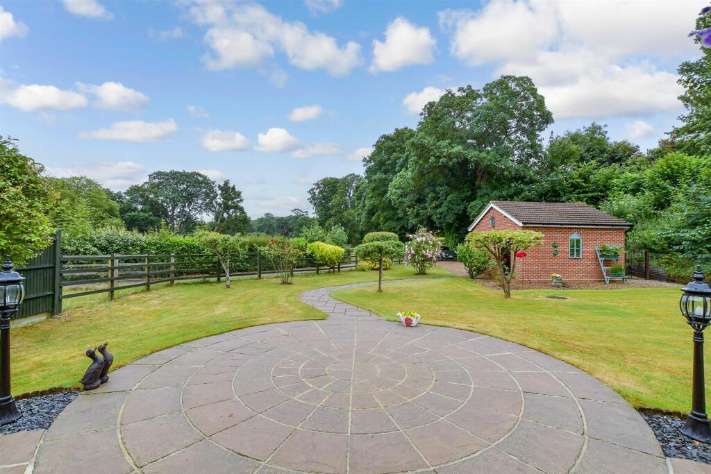 Main image of property: Lucks Hill, West Malling, Kent