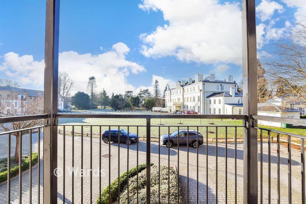 Main image of property: Wills Crescent, West Malling, Kent