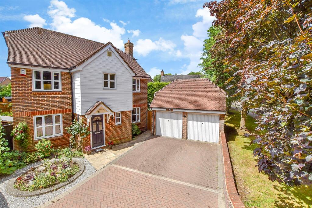 Main image of property: Goldings Close, Kings Hill, West Malling, Kent