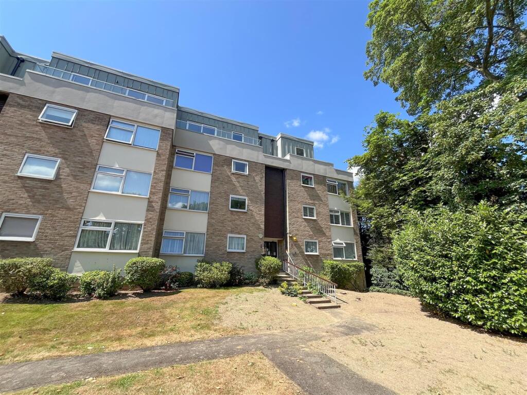 Main image of property: The Rutts, Bushey Heath, Bushey