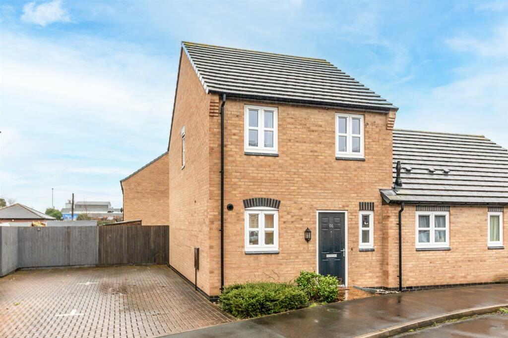 2 bedroom semidetached house for sale in Tongue Way, Ruddington