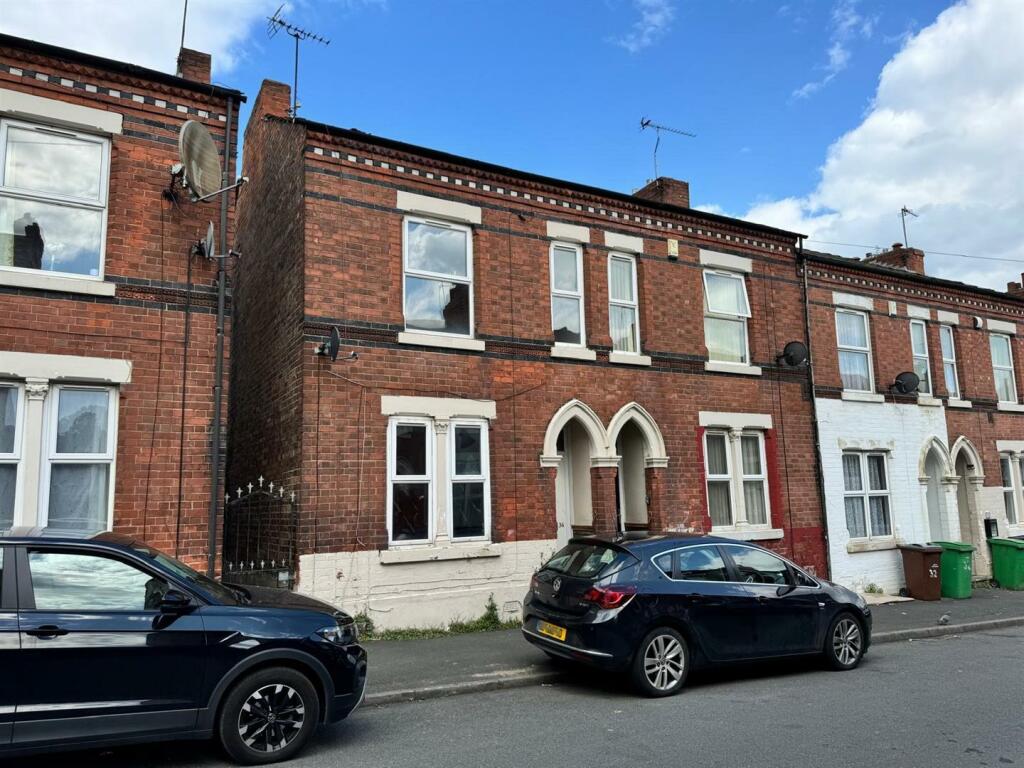 2 bedroom terraced house for sale in Holborn Avenue, Nottingham, NG2