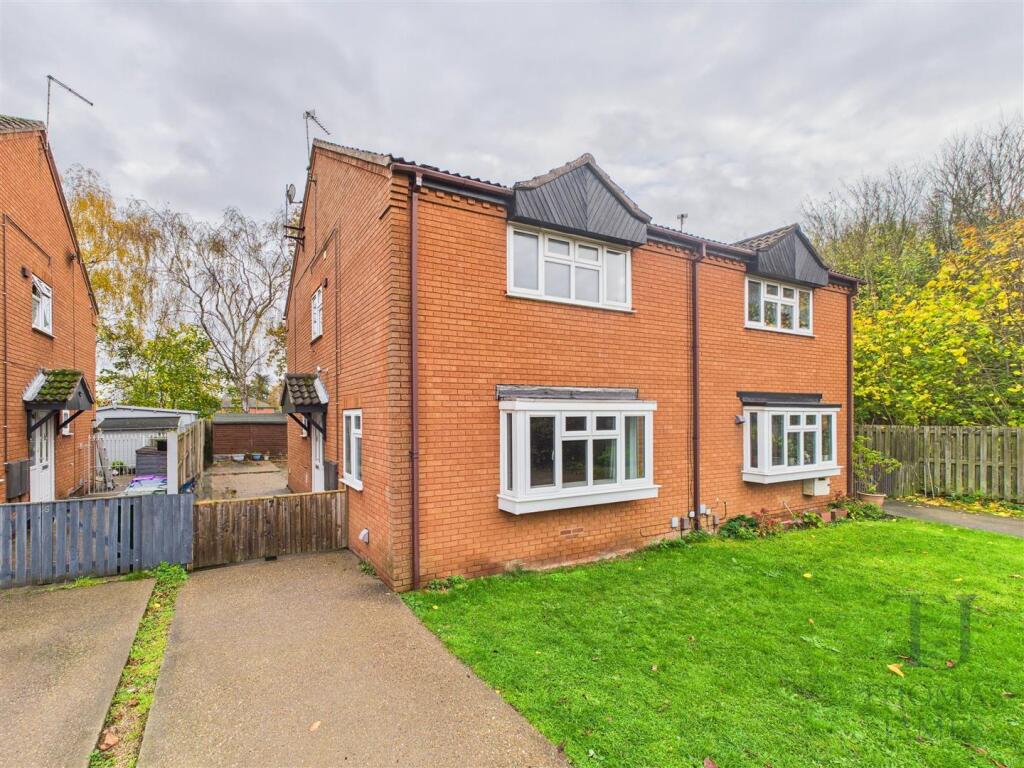Main image of property: Harvey Close, Nottingham