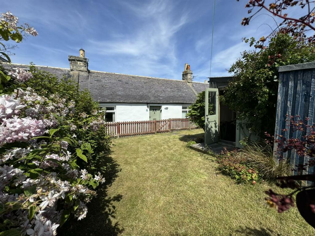 Main image of property: 19 Seatown, Lossiemouth