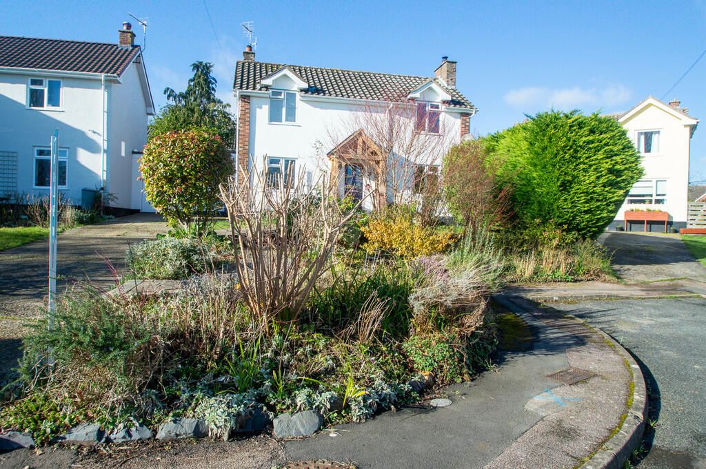 3 bedroom link detached house for sale in Clare, Sudbury, Suffolk, CO10