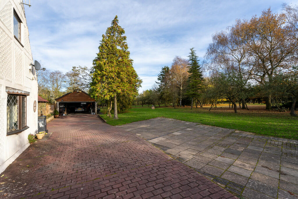 Additional property image - Steeple Bumpstead, Haverhill, Suffolk