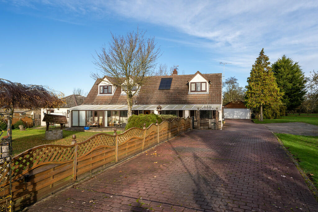 Additional property image - Steeple Bumpstead, Haverhill, Suffolk
