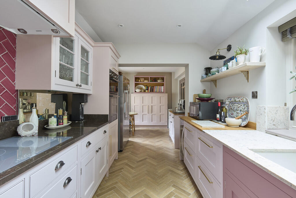 Additional property image - Bury Road, Thurlow, Suffolk