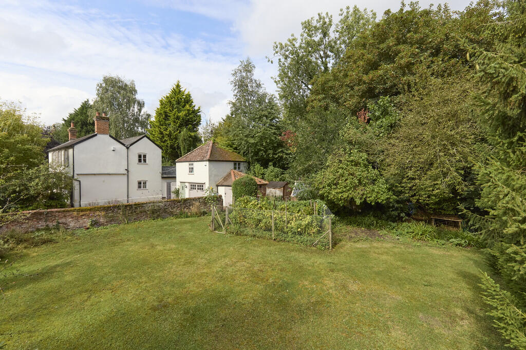 Additional property image - Bury Road, Thurlow, Suffolk