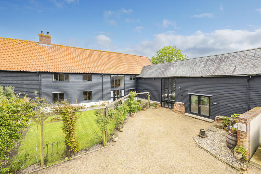 5 bedroom barn conversion for sale in Little Waldingfield, Sudbury, Suffolk, CO10