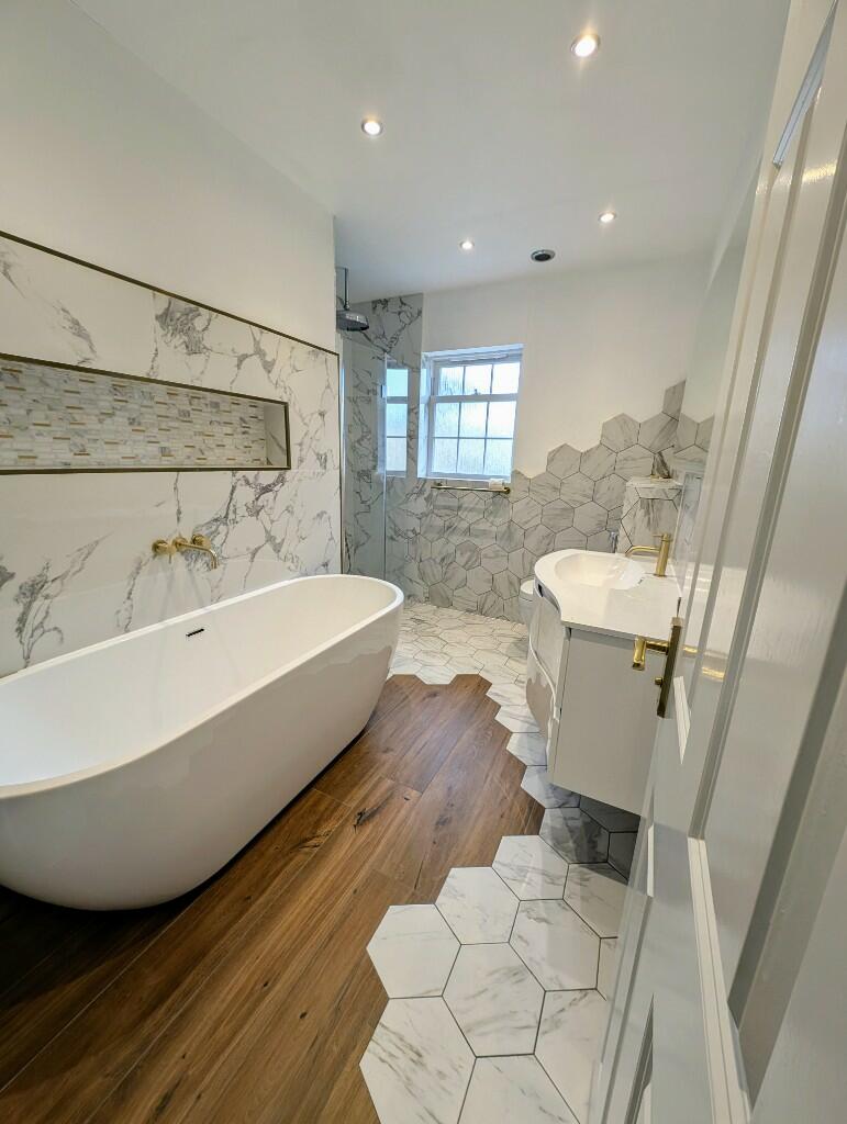 Additional property image - Brookfield Way, Lower Cambourne CB23 5EB