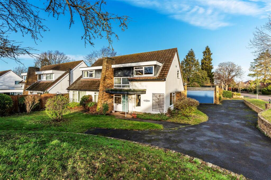 Main image of property: Warren Avenue, South Cheam, SM2