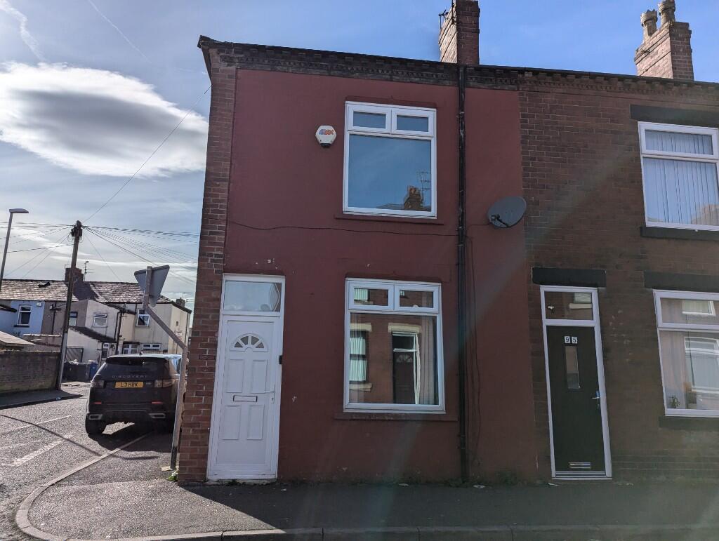 Main image of property: 93 Oxford Street, Leigh, WN7