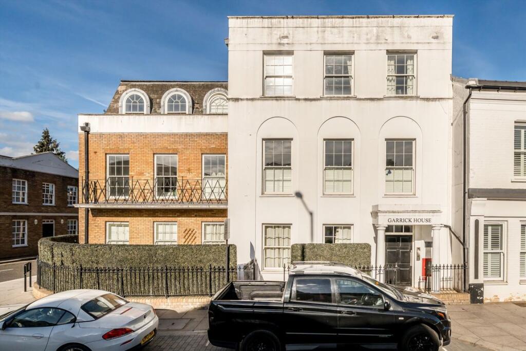 Main image of property: High Street, Hampton