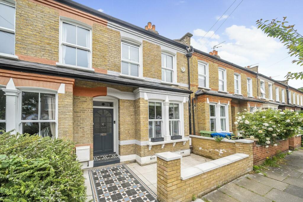 3 bedroom terraced house for sale in Pellatt Road, East Dulwich, SE22