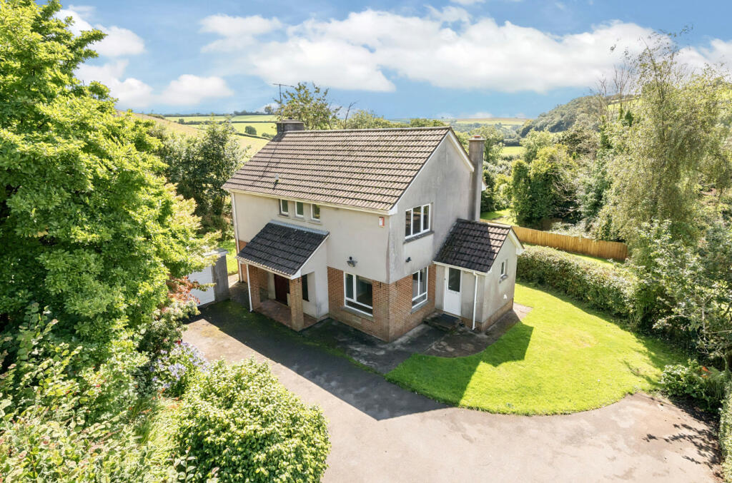 4 bedroom detached house for sale in North Molton, South Molton, Devon, EX36