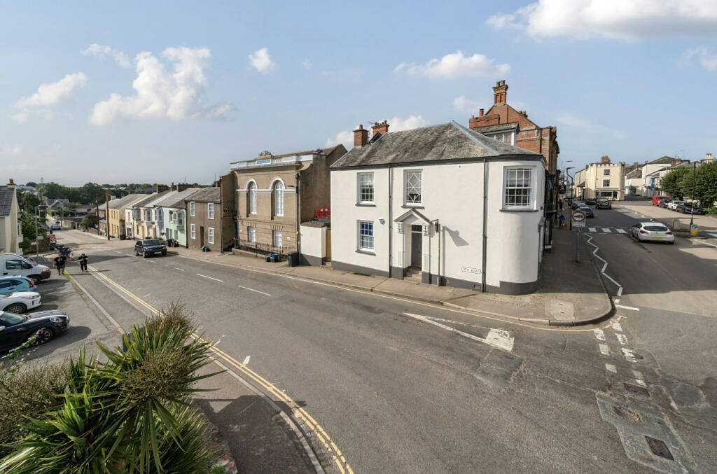 4 bedroom apartment for sale in East Street, South Molton, Devon, EX36