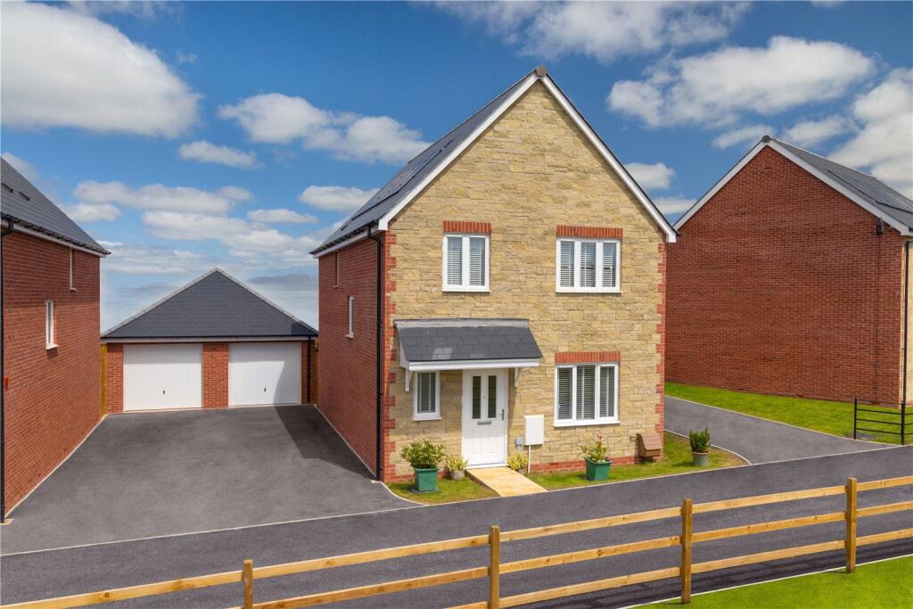 Main image of property: Plot 105, The Alfriston, Cashmere Park, Exeter Road, South Molton, Devon, EX36