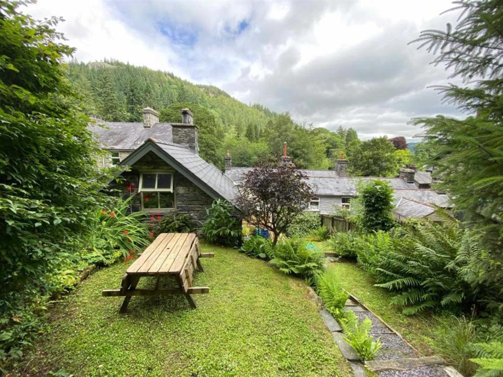 3 Bedroom Character Property For Sale In Caban Y Pair Holyhead Road Betws Y Coed Ll24