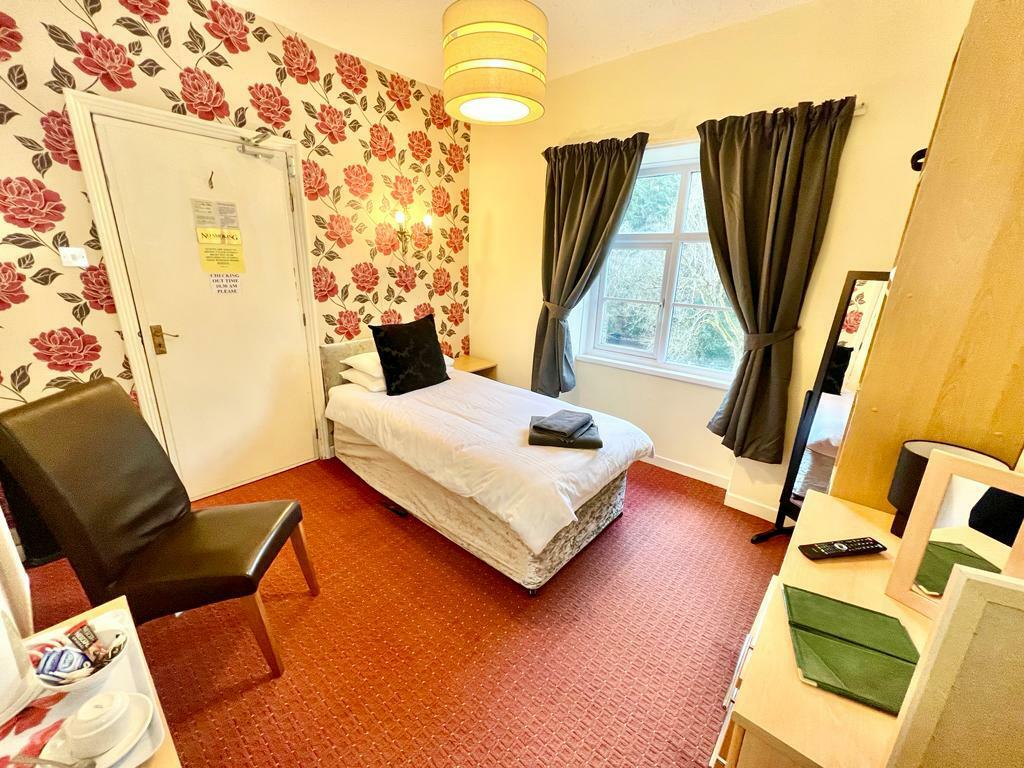 8 bedroom house for sale in Holyhead Road, BetwsYCoed, LL24