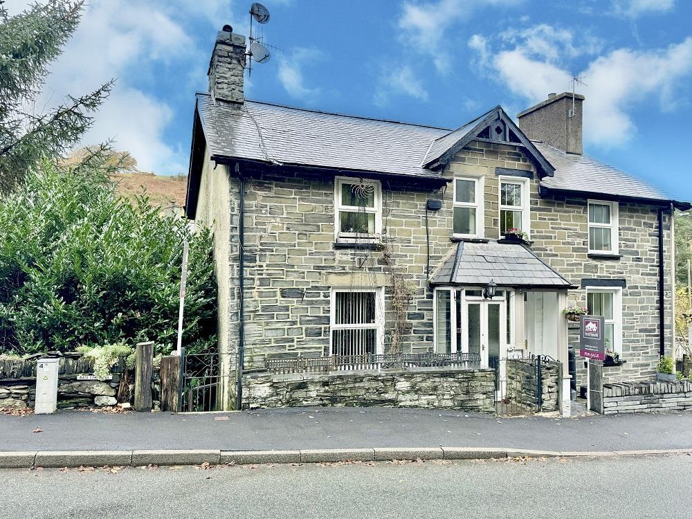 Main image of property: Castle Terrace, Dolwyddelan